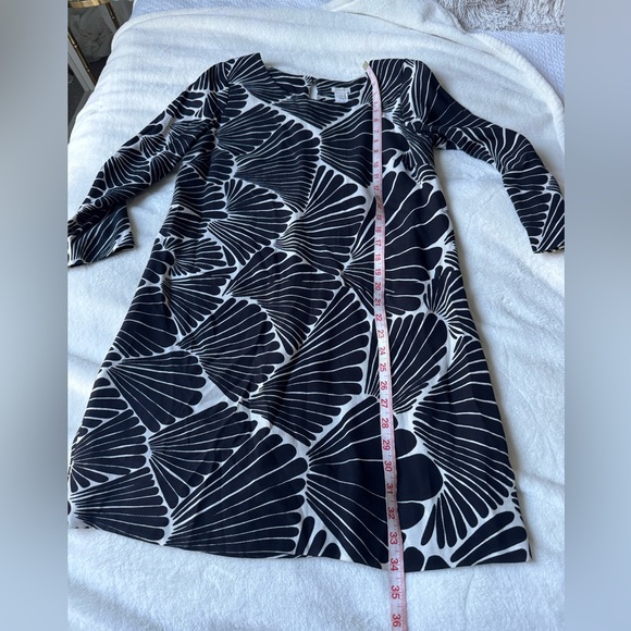 J. Crew Black and White Graphic Shell Motif Mini Dress Size 4 with 3/4 sleeves - Picture 9 of 12